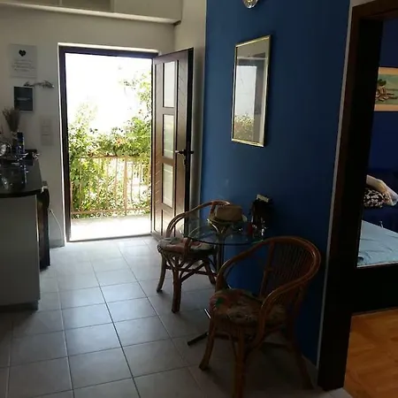 By The Sea Apartment
